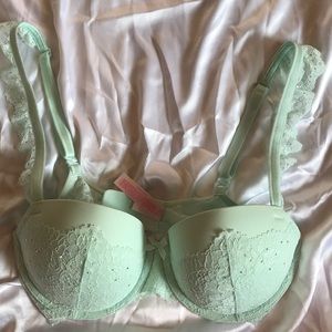 Victoria’s Secret Dream Angels Balconet